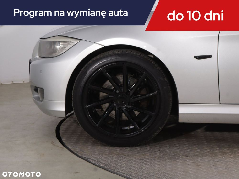 BMW Seria 3 - 17