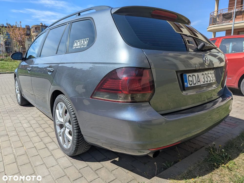 Volkswagen Golf 1.6 TDI DPF Comfortline - 4