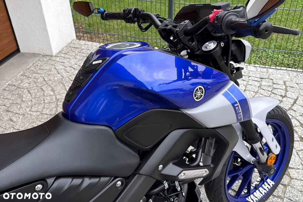 Yamaha MT - 7
