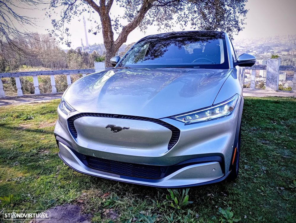 Ford Mustang Mach-E 75.7 kWh Premium AWD - 8