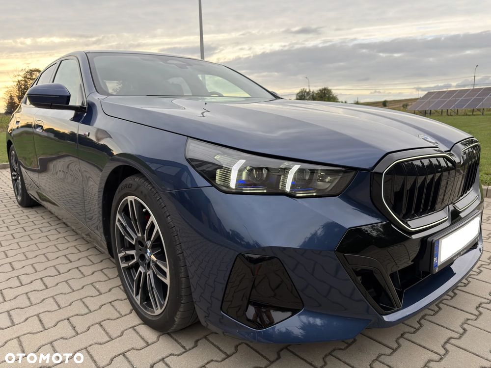 BMW Seria 5 520d xDrive mHEV M Sport - 3