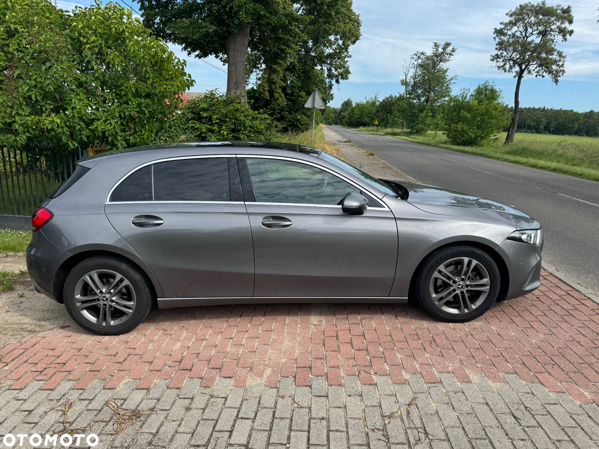 Mercedes-Benz Klasa A 200 7G-DCT AMG Line - 5