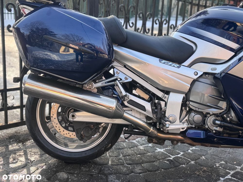 Yamaha FJR - 9