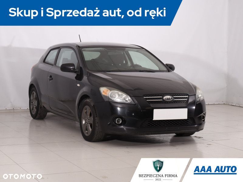 Kia Ceed - 3