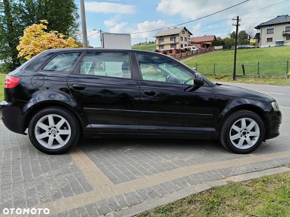 Audi A3 Sportback - 7