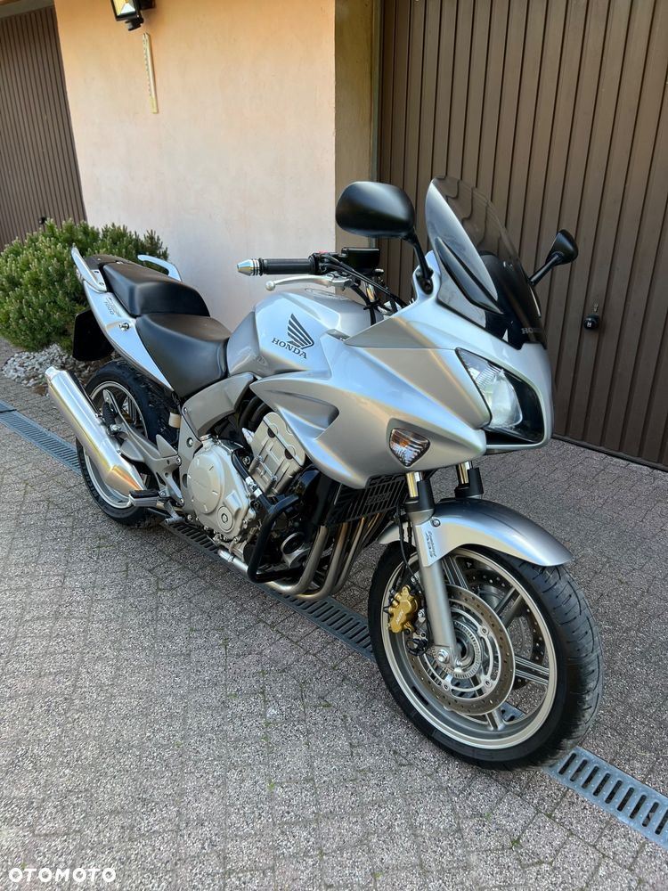 Honda CBF - 18