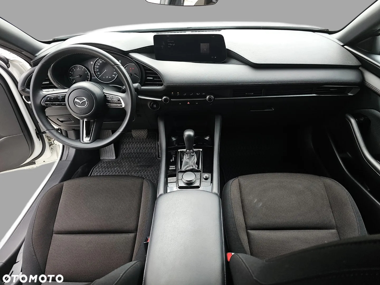 Mazda 3 - 12