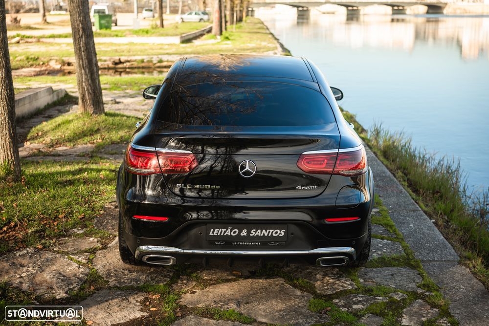 Mercedes-Benz GLC 300 de 4Matic 9G-TRONIC AMG Line Plus - 12