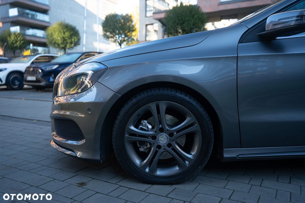 Mercedes-Benz Klasa A 180 CDI (BlueEFFICIENCY) 7G-DCT AMG Sport - 29