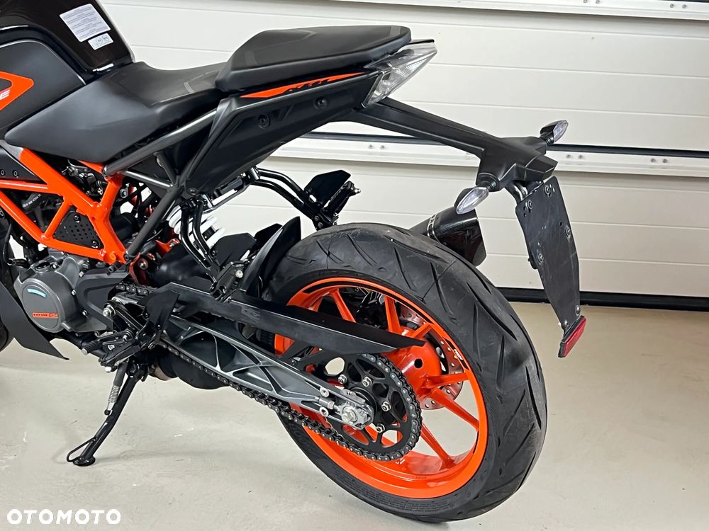 KTM Duke 125 - 13