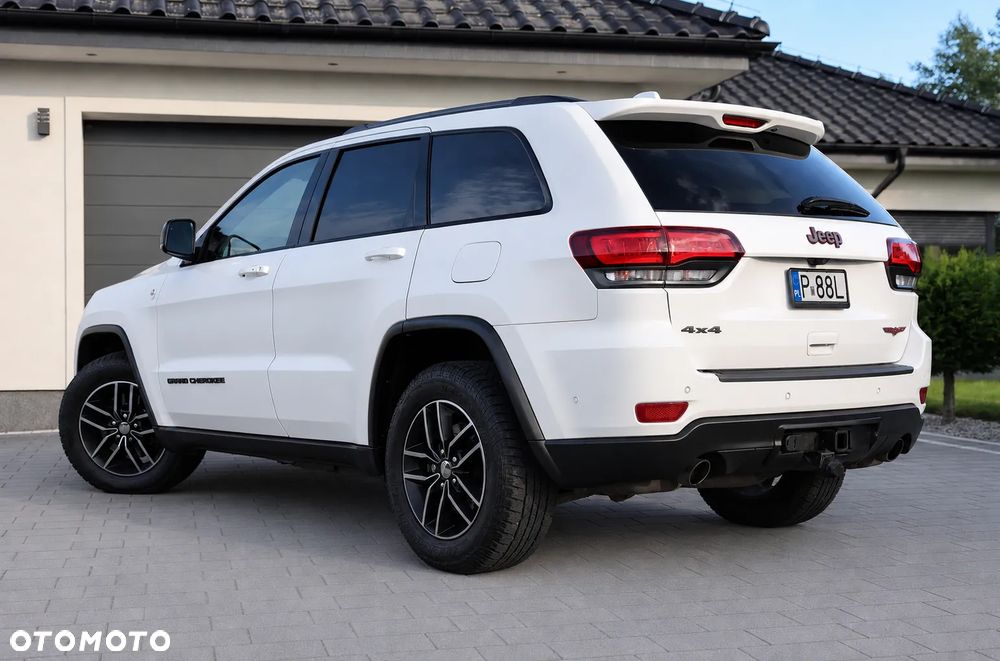 Jeep Grand Cherokee - 3