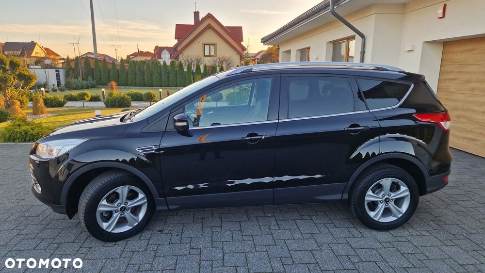 Ford Kuga 1.5 EcoBoost 2x4 Titanium - 2