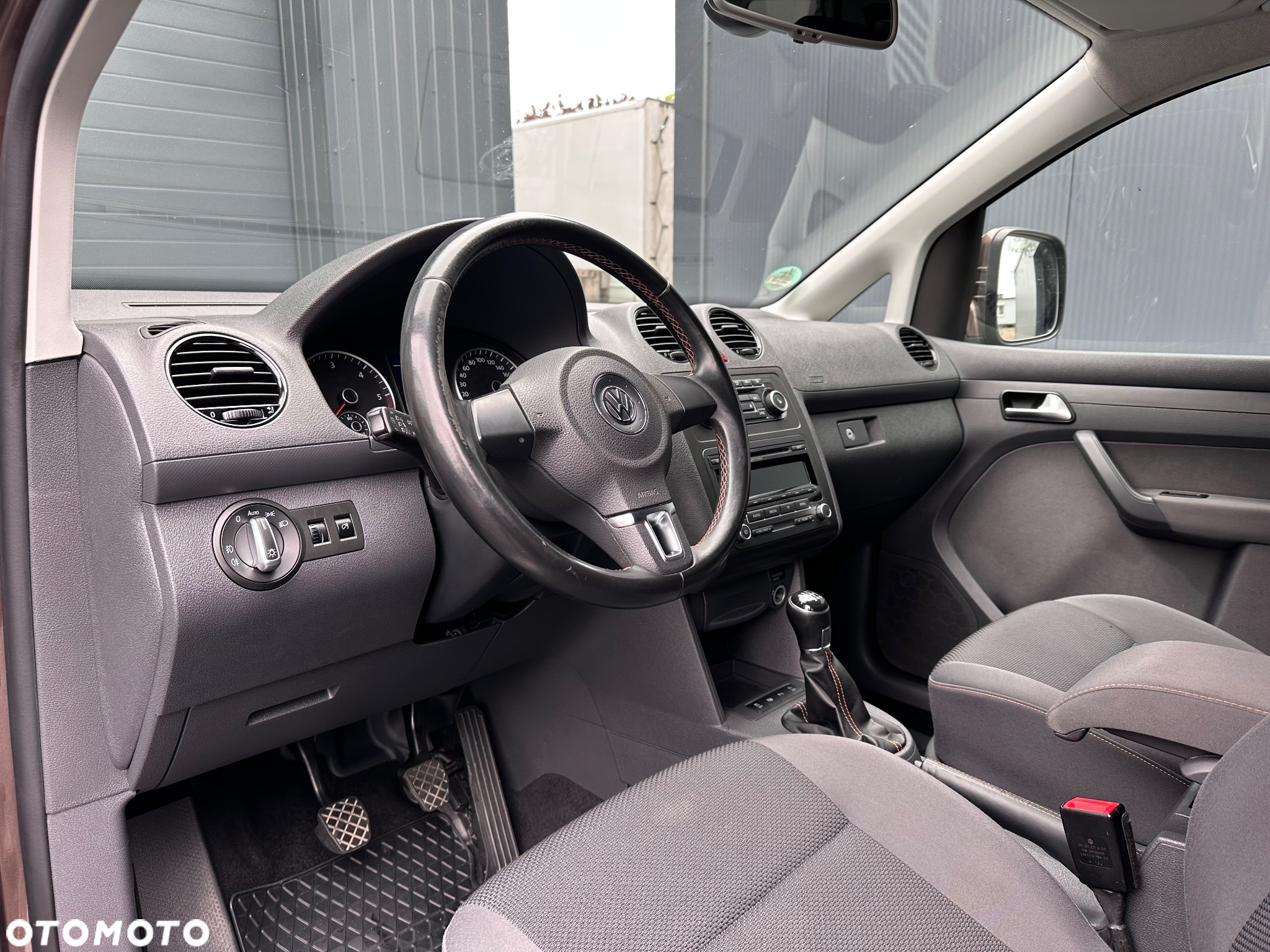 Volkswagen Caddy - 5