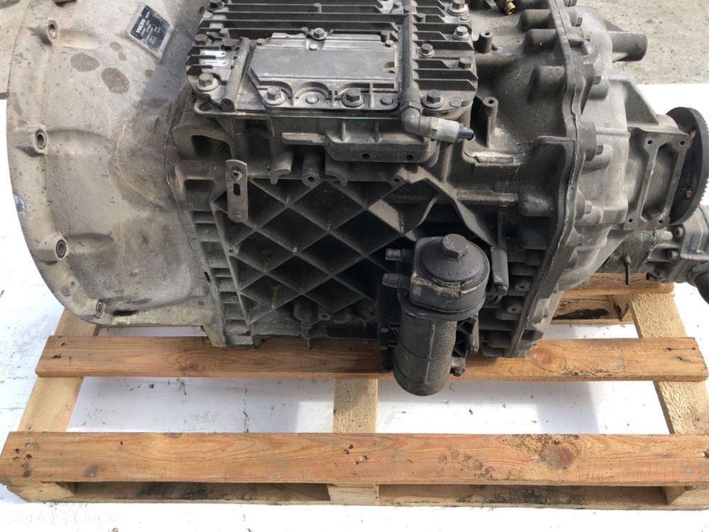 SKRZYNIA BIEGÓW  VOLVO FH 2005 - 2022 460 338 kW [460 KM] 6x2 2005 AT2612D - 9