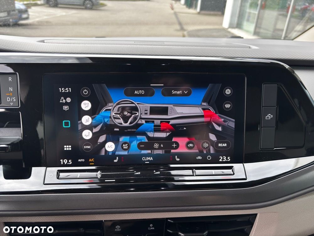 Volkswagen California - 24