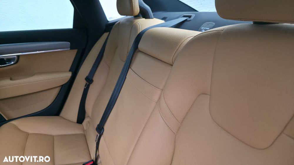 Volvo S90 D4 Geartronic Momentum Pro - 9