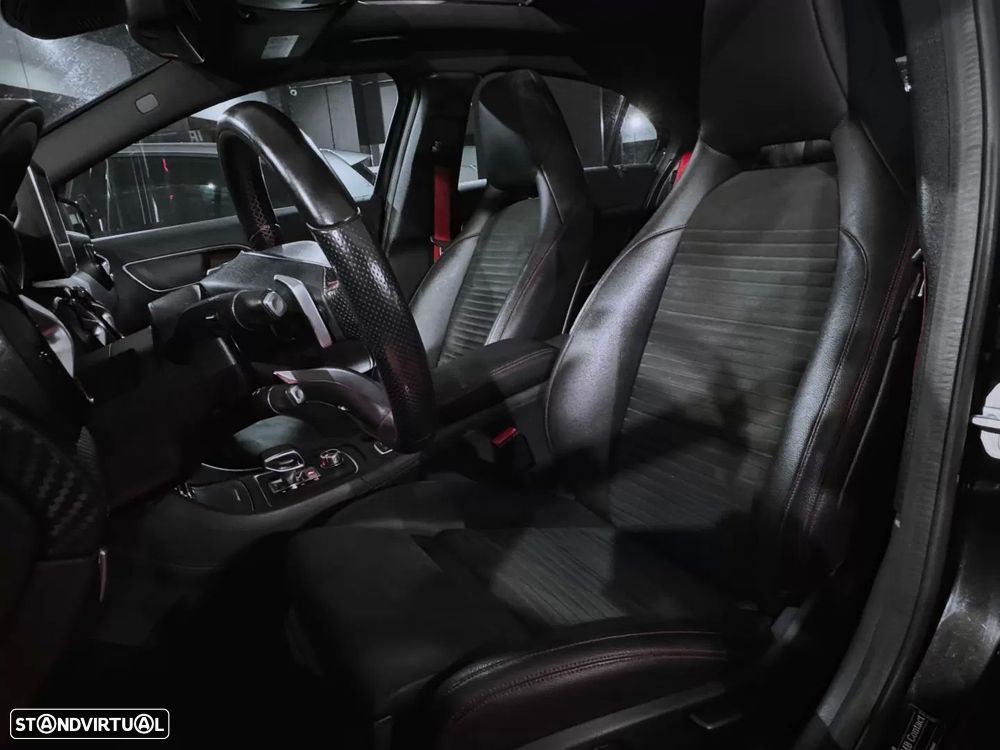 Mercedes-Benz A 45 AMG 4-Matic - 9