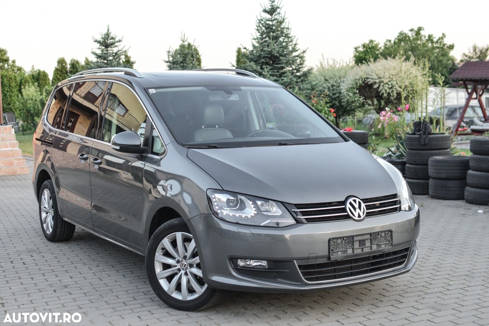 Volkswagen Sharan 2.0 TDI DSG BlueMotion Technology Highline - 1