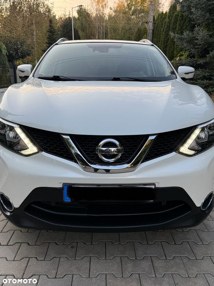Nissan Qashqai 1.2 DIG-T Tekna - 1