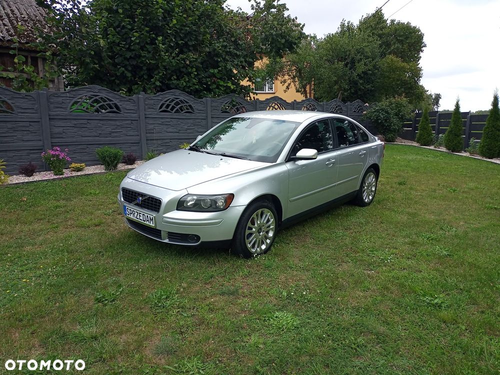 Volvo S40 1.8 - 24