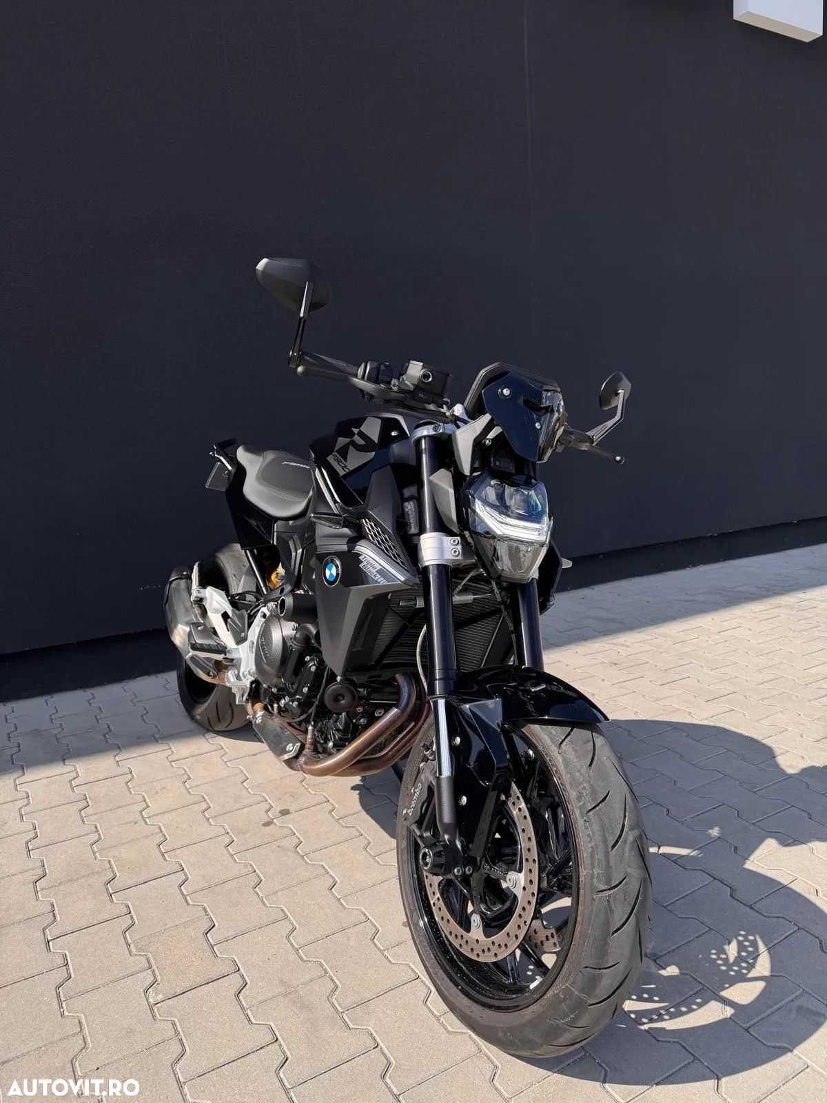 BMW F900R - 1