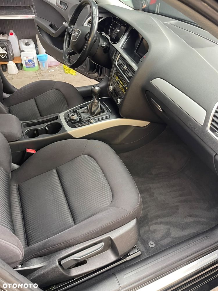 Audi A4 Avant 2.0 TDI DPF Attraction - 40
