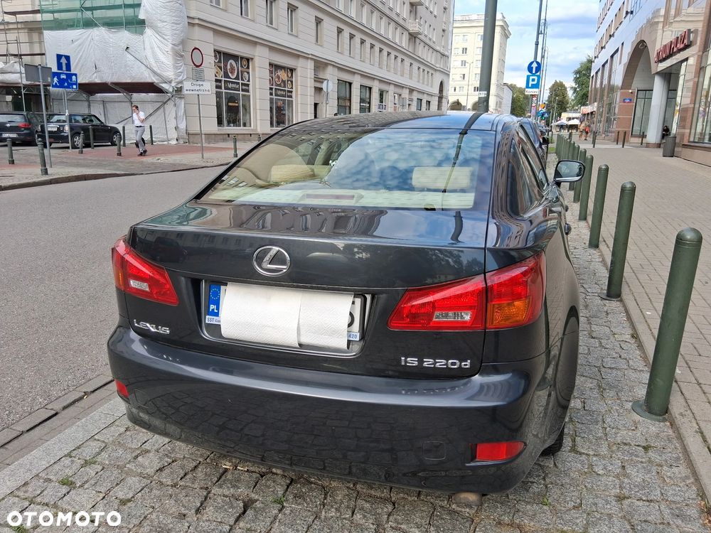 Lexus IS 220 D Prestige - 3