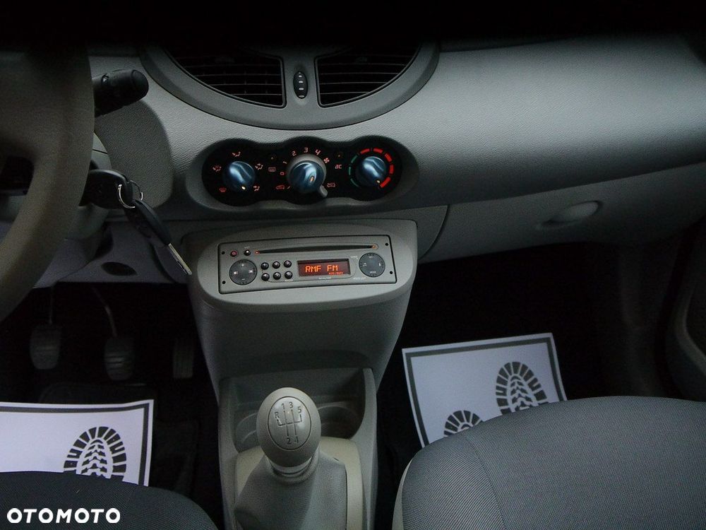 Renault Twingo 1.2 16V Dynamique - 19