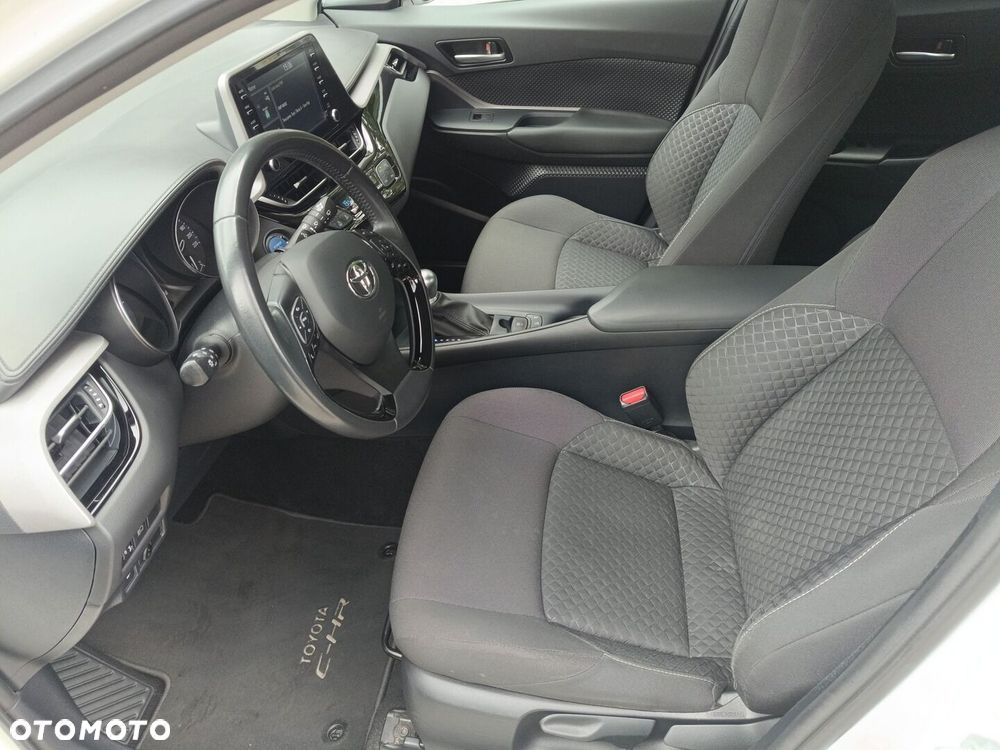 Toyota C-HR 1.8 Hybrid GPF Comfort - 11