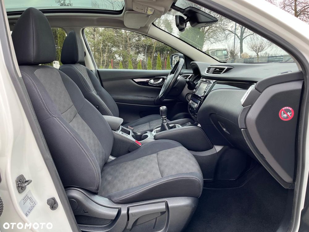 Nissan Qashqai 1.6 DIG-T Tekna - 34