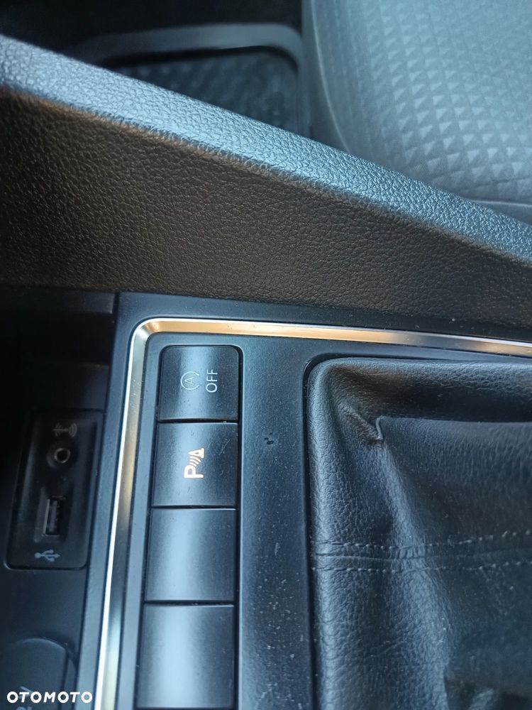 Volkswagen Jetta 2.0 TDI DPF BMT Comfortline - 12