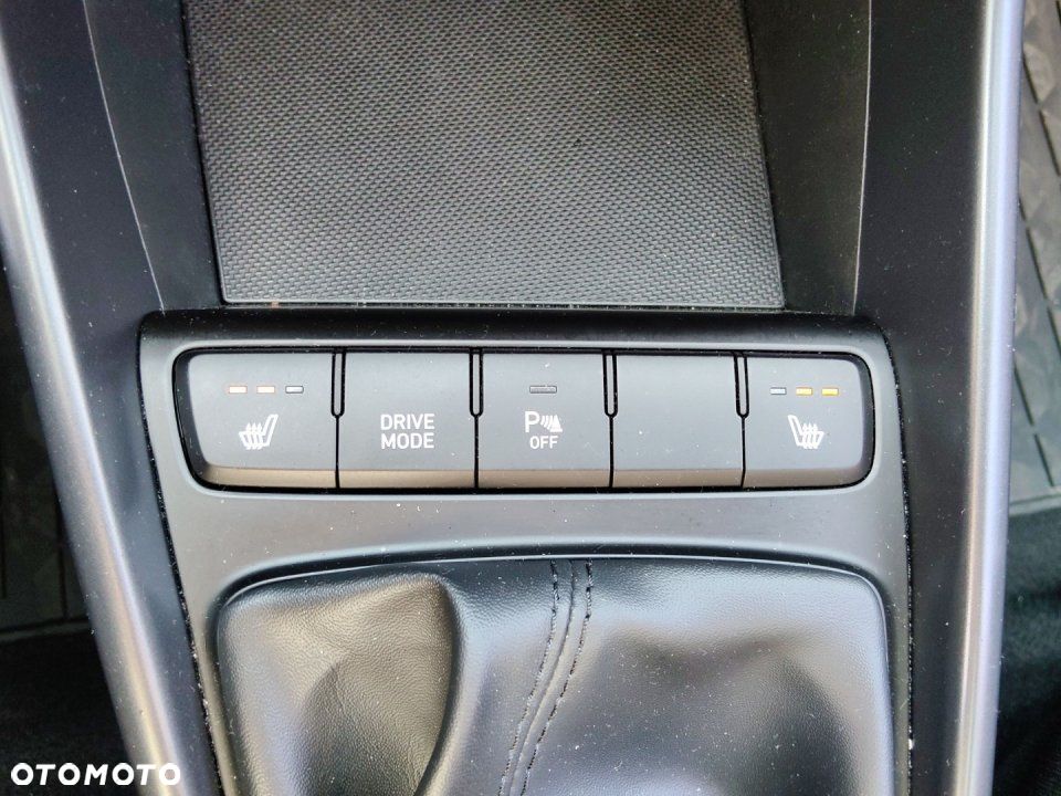 Hyundai i20 - 27