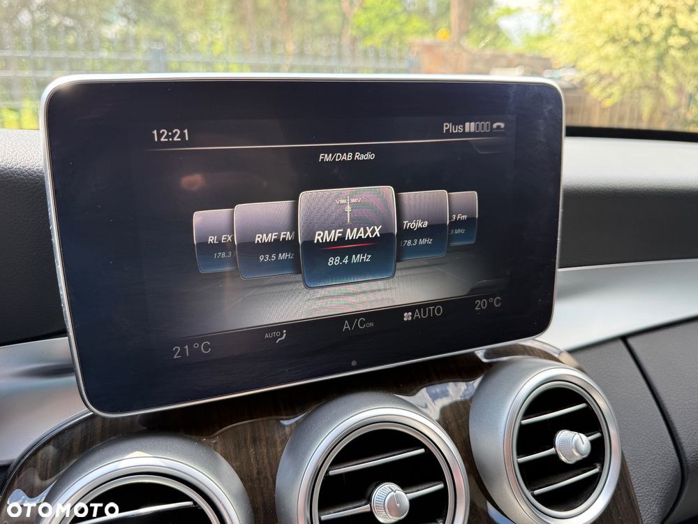 Mercedes-Benz Klasa C 250 7G-TRONIC Avantgarde - 26
