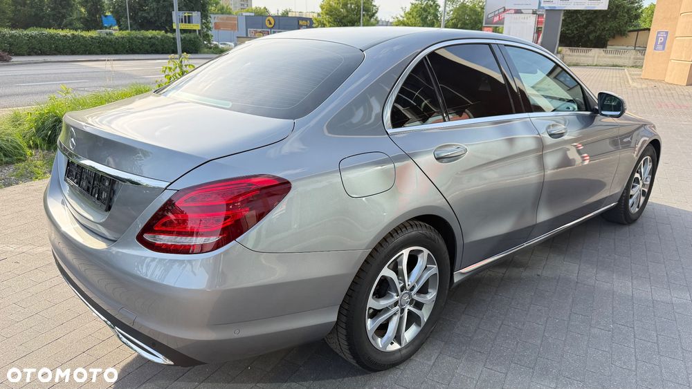 Mercedes-Benz Klasa C 200 7G-TRONIC - 4