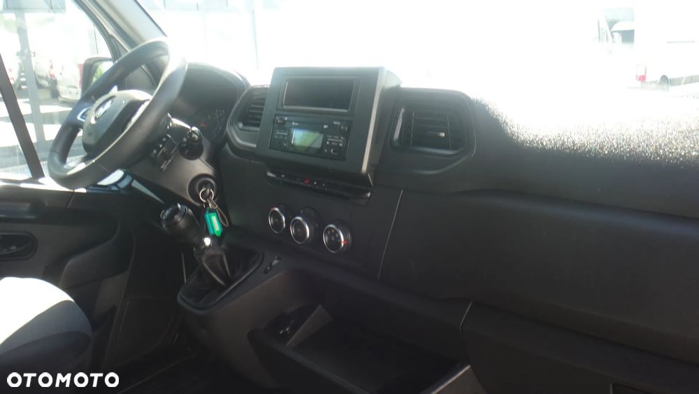 Renault Master - 13