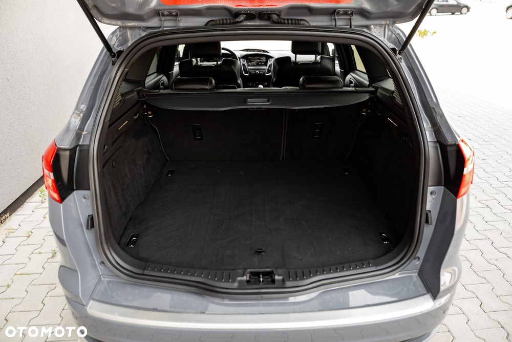 Ford Focus 2.0 TDCi ST - 16