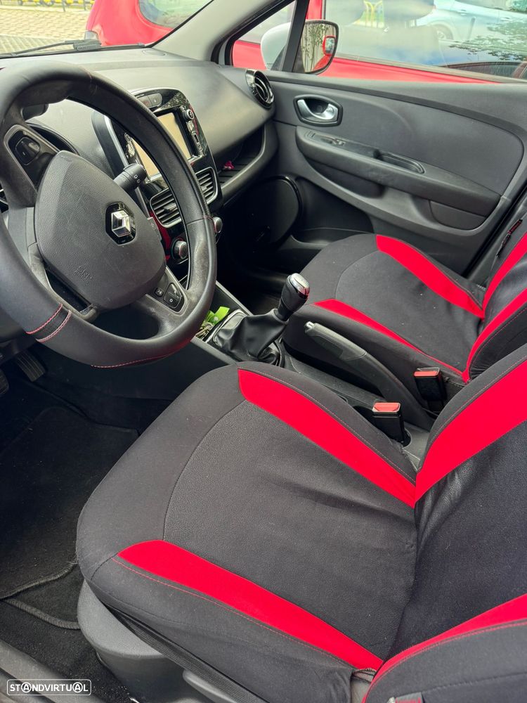 Renault Clio 1.2 16V 75 LIMITED - 14