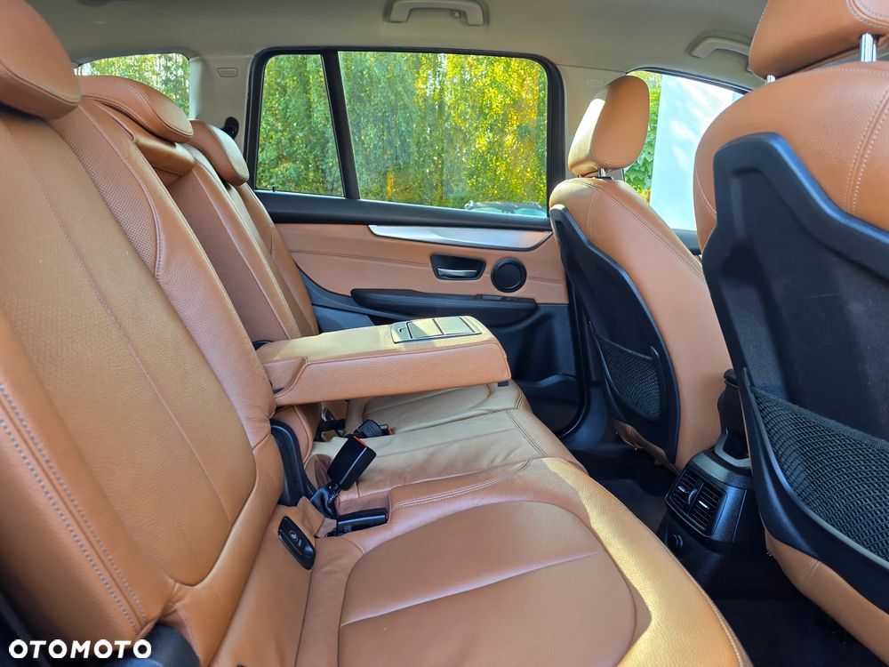BMW Seria 2 220i GT Luxury Line sport - 28