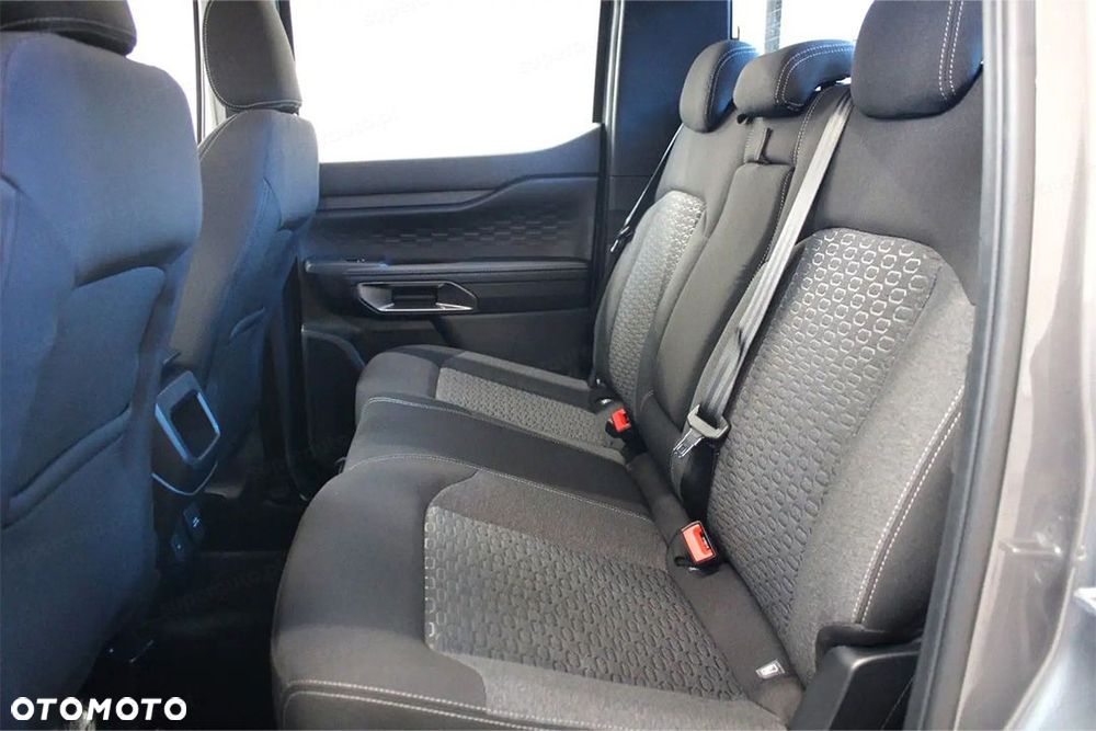 Ford Ranger XLT 4x4 A6 2.0 170KM - 10