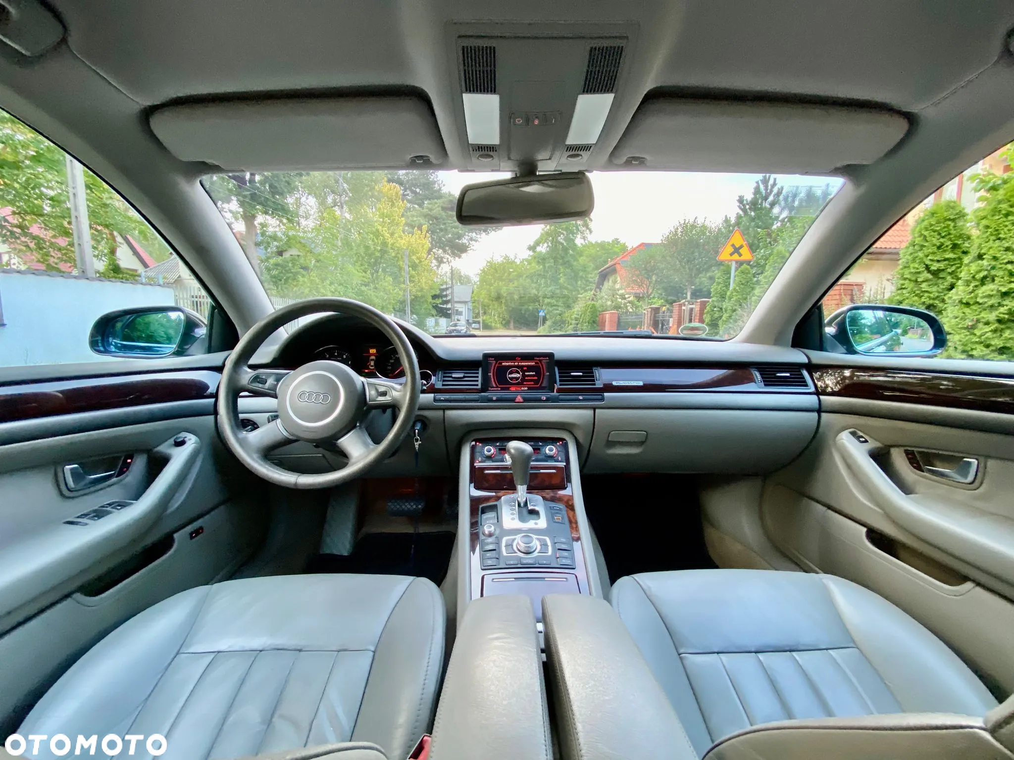 Audi A8 3.7 Quattro - 7