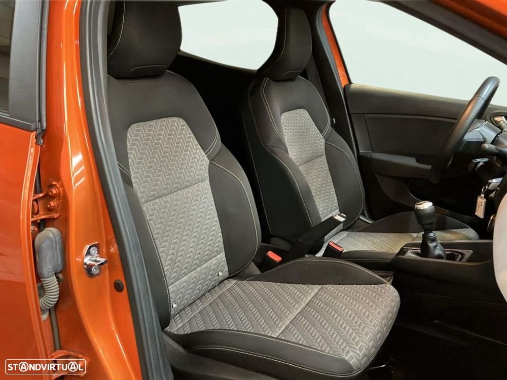 Renault Clio 1.0 TCe Techno - 16