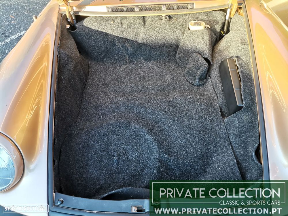 Porsche 911 Série G - 30