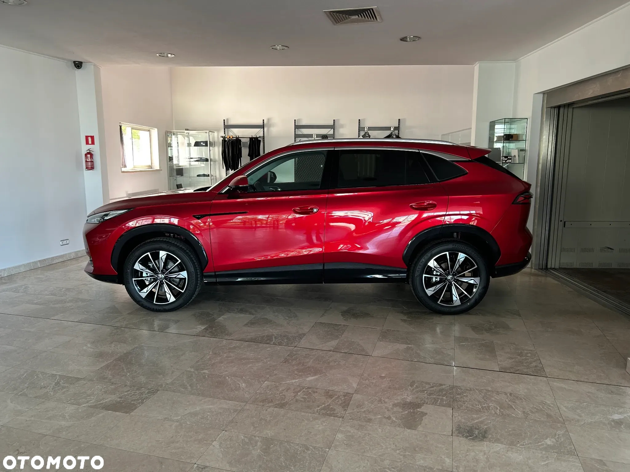 MG HS 1.5 T-GDI Exclusive DCT - 2