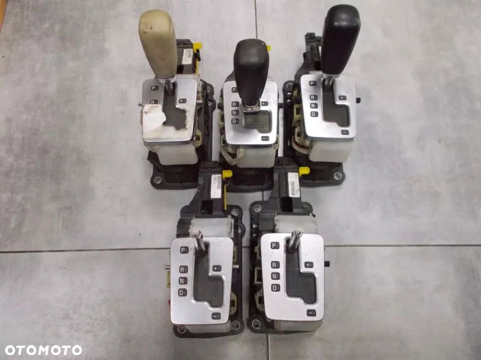 WYBIERAK LEWAREK  BIEGÓW VOLVO S60 V60 XC60 XC70 V70 XC70 07-13R - 1