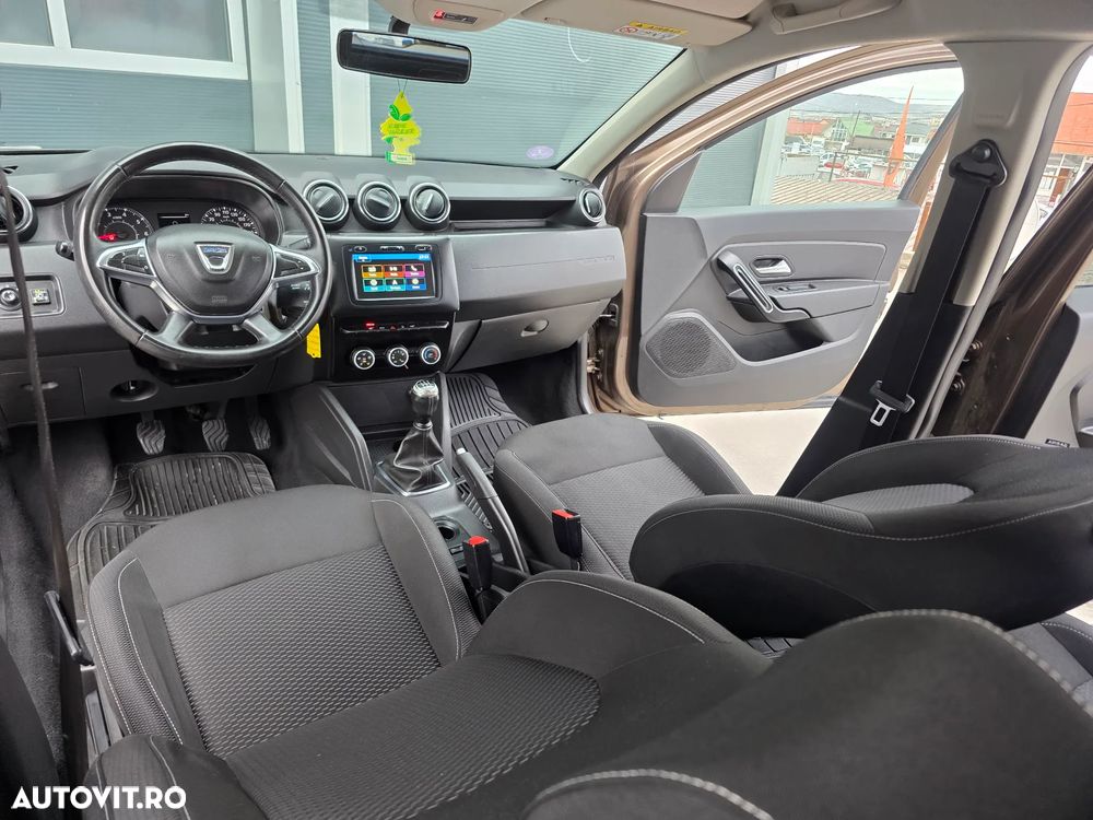 Dacia Duster 1.6 4x2 Laureate - 12