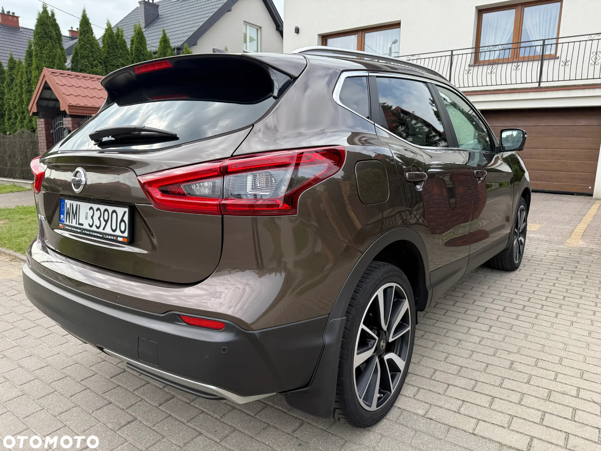 Nissan Qashqai 1.2 DIG-T Xtronic TEKNA+ - 16