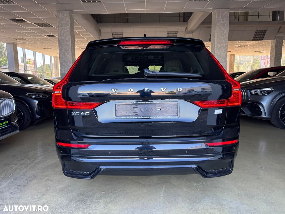 Volvo XC 60 T6 AWD Plus Dark - 10