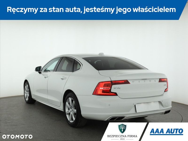 Volvo S90 - 6