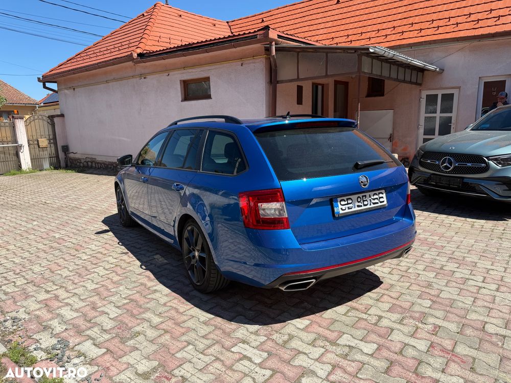 Skoda Octavia 2.0 TDI 4X4 DSG RS - 9
