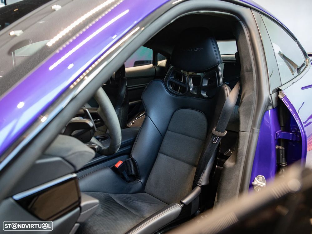 Porsche Taycan Turbo GT Weissach - 31